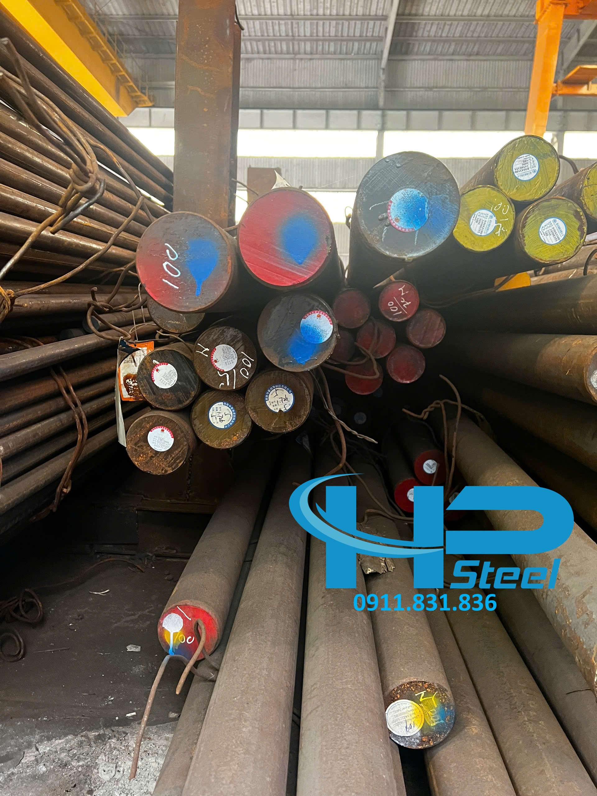 Thép tròn đặc phi 190 mác thép S45C tại kho thép Hoàng Phương