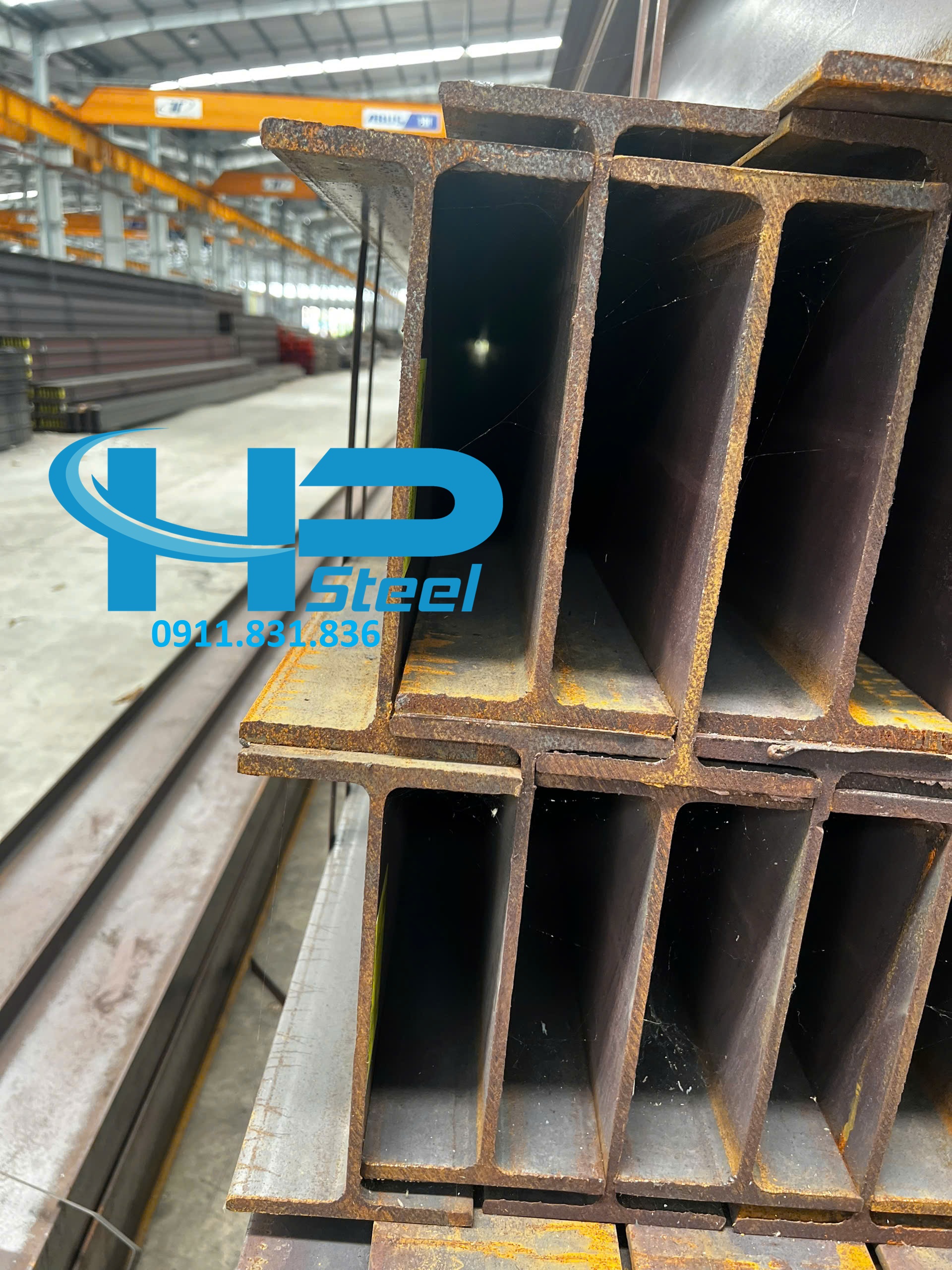 Thép hình H300x300x10x15 hình ảnh tại kho thép Hoàng Phương