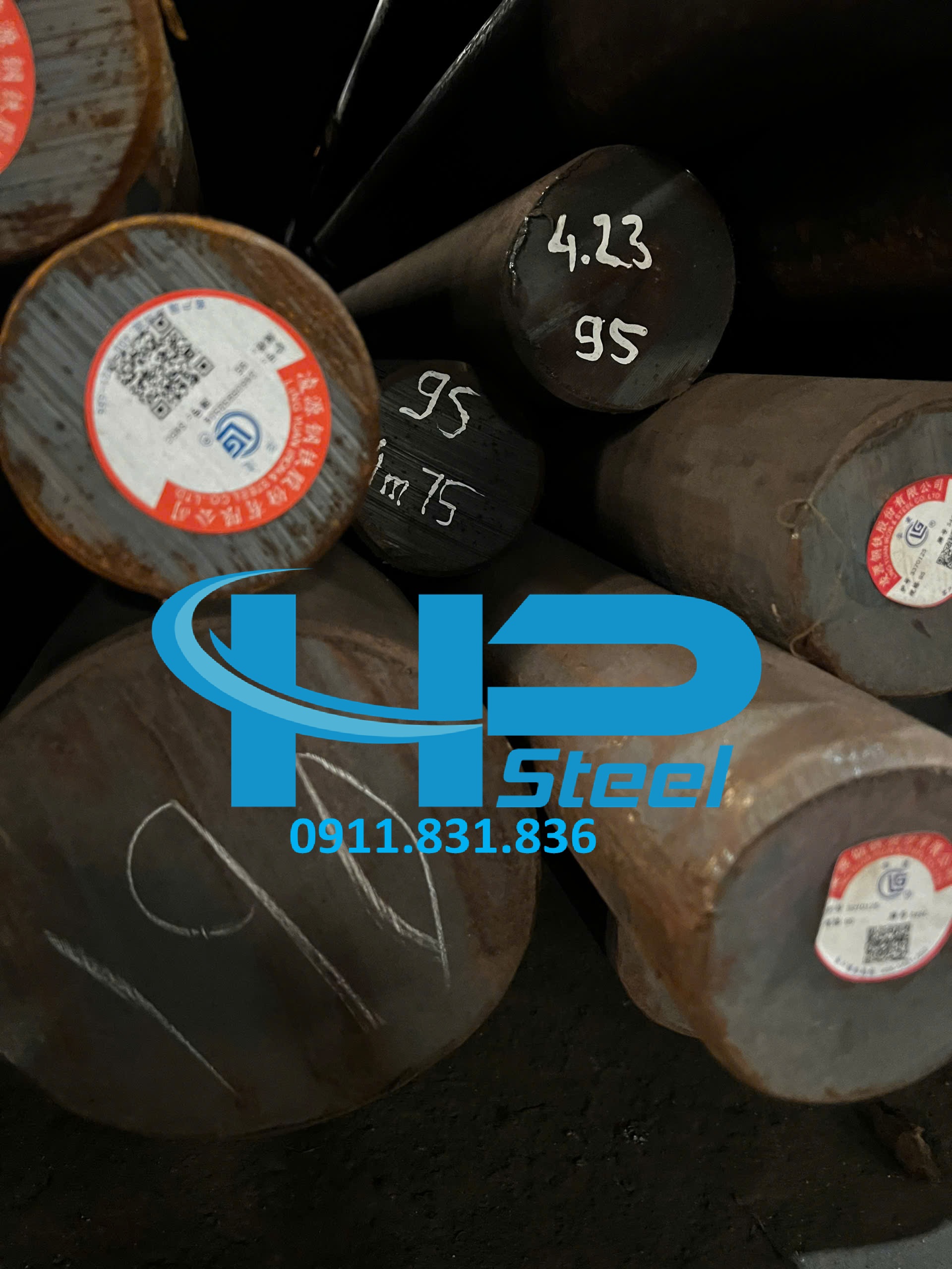 Thép tròn đặc phi 225 hình ảnh tại kho thép Hoàng Phương