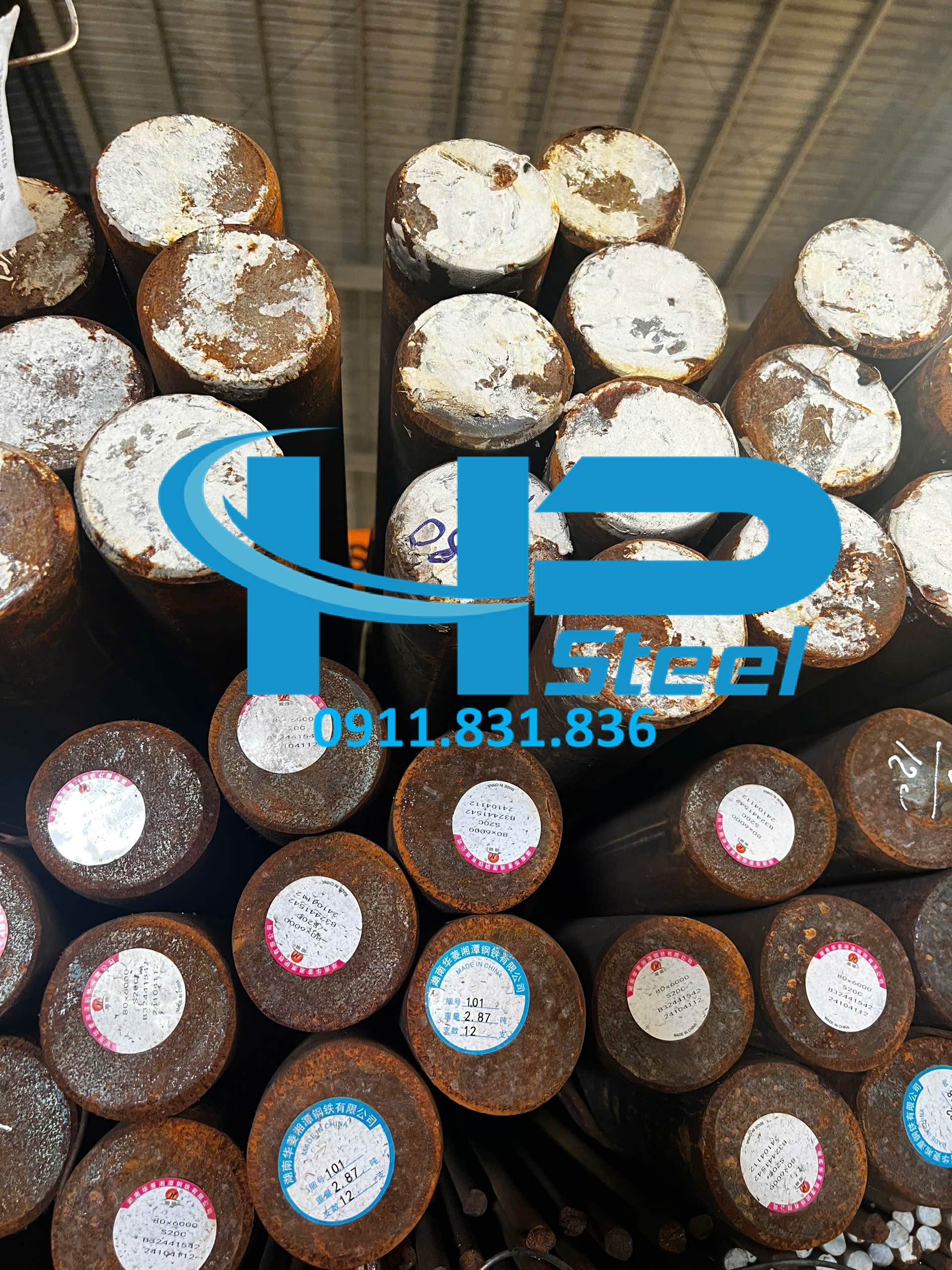 Thép tròn đặc phi 310 hình ảnh hàng hóa có sẵn tại kho thép Hoàng Phương